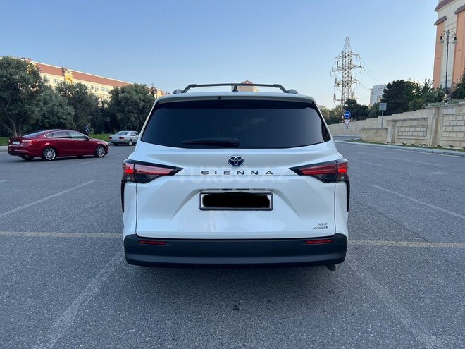 Toyota Sienna 2021, 72,000 km - 2.5 l - Bakı