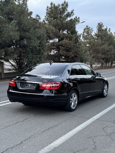 Mercedes E 200 2010, 280,000 km - 1.8 л - Gəncə