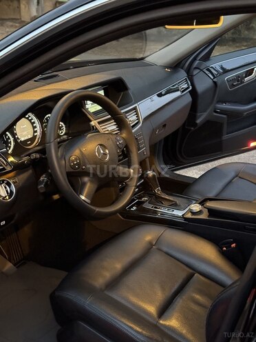 Mercedes E 200 2010, 280,000 km - 1.8 л - Gəncə