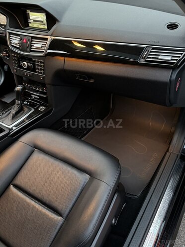 Mercedes E 200 2010, 280,000 km - 1.8 л - Gəncə