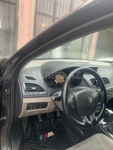 Renault Megane-4