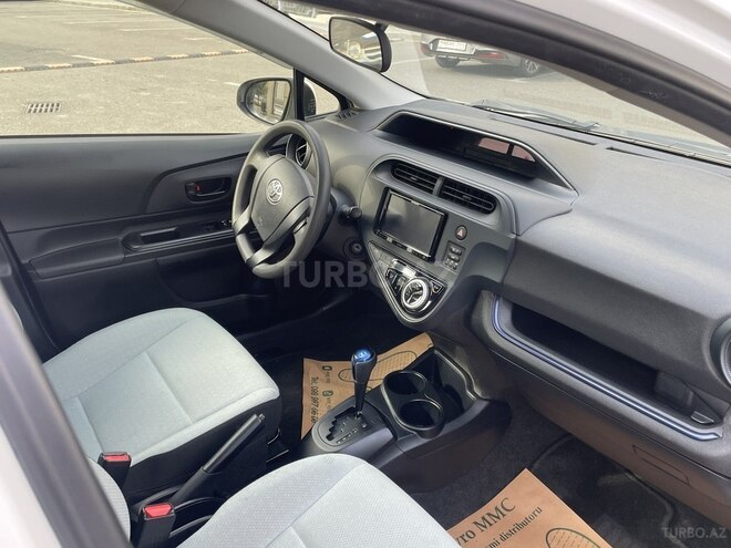 Toyota Aqua 2019, 53,654 km - 1.5 л - Bakı