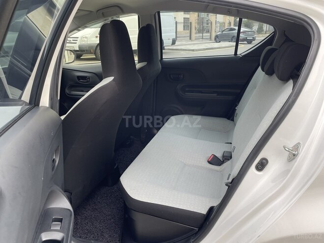 Toyota Aqua 2019, 53,654 km - 1.5 л - Bakı