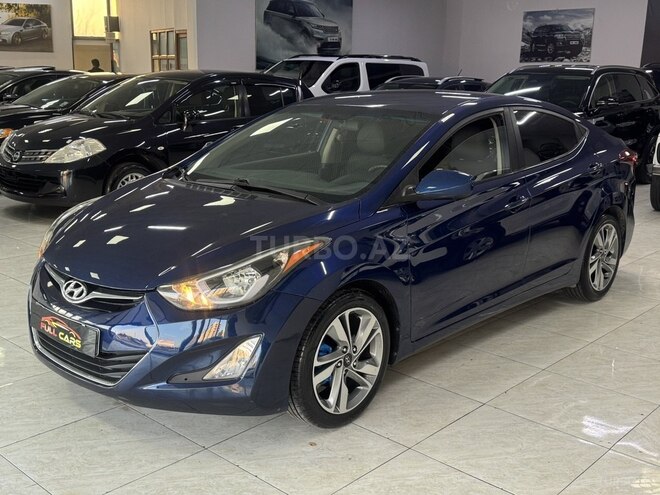 Hyundai Elantra 2015, 136,100 km - 1.8 л - Sumqayıt