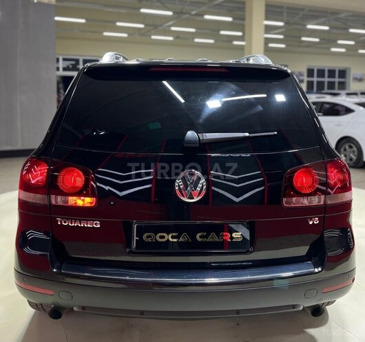 Volkswagen Touareg-10