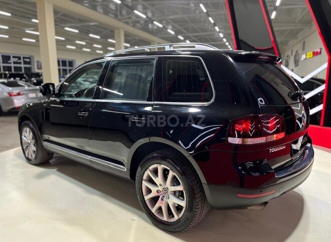 Volkswagen Touareg-8