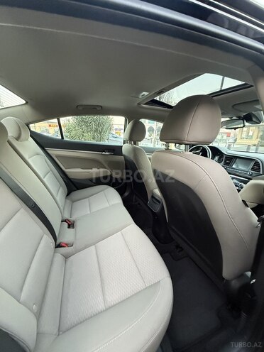 Hyundai Elantra 2020, 81,000 km - 2.0 л - Bakı