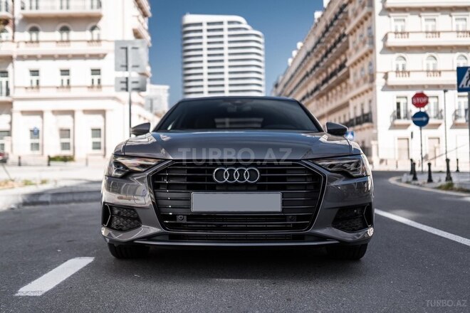 Audi A6-1