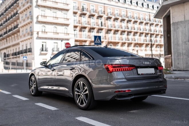 Audi A6-6