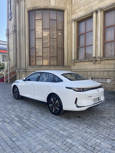Changan Qiyuan A05 2025, 0 km - 1.5 л - Bakı