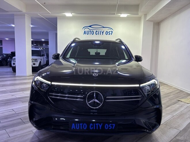 Mercedes EQB 300 4MATIC-1