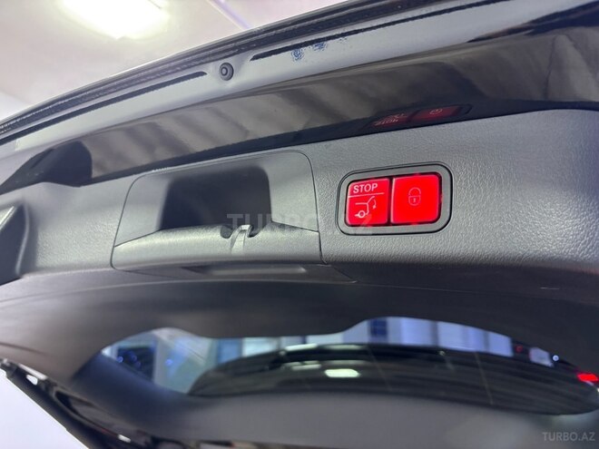 Mercedes EQB 300 4MATIC-17