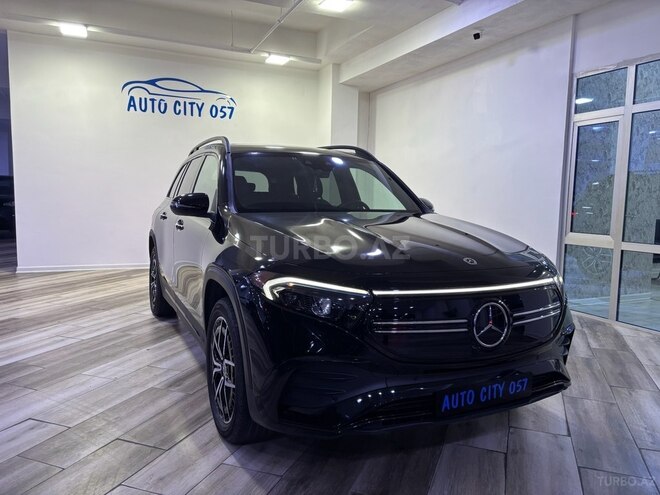 Mercedes EQB 300 4MATIC-3