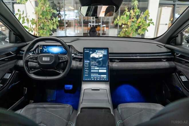Geely Galaxy L6-14