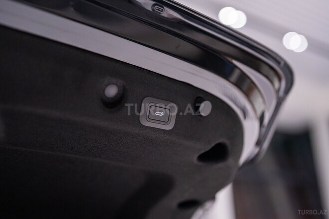 Geely Galaxy L6-19