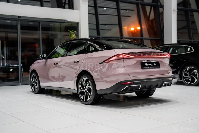 Geely Galaxy L6-8
