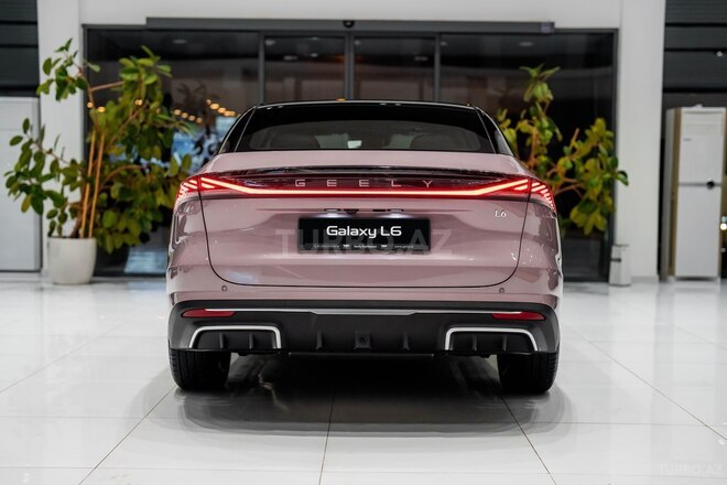 Geely Galaxy L6-9