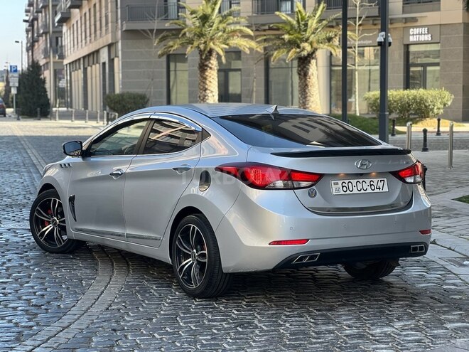 Hyundai Avante 2015, 113,800 km - 1.6 l - Bakı