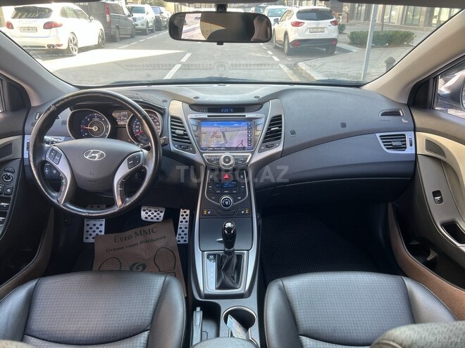 Hyundai Avante 2015, 113,800 km - 1.6 l - Bakı