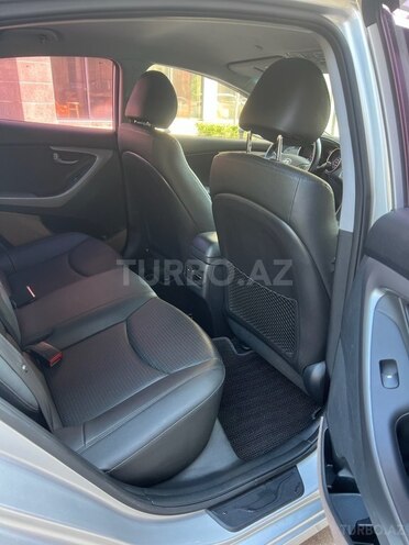 Hyundai Avante 2015, 113,800 km - 1.6 l - Bakı