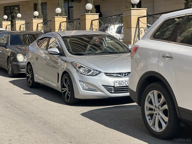 Hyundai Avante 2015, 113,800 km - 1.6 l - Bakı