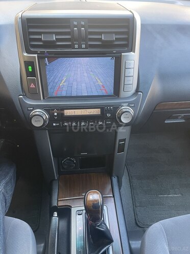 Toyota Land Cruiser Prado 2010, 230,000 km - 2.7 l - Bakı