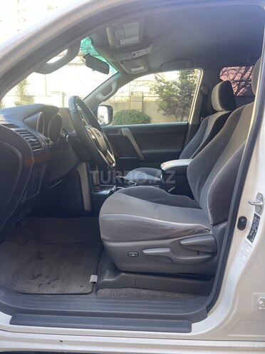 Toyota Land Cruiser Prado 2010, 230,000 km - 2.7 l - Bakı