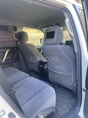 Toyota Land Cruiser Prado 2010, 230,000 km - 2.7 l - Bakı