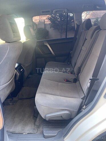 Toyota Land Cruiser Prado 2010, 230,000 km - 2.7 l - Bakı