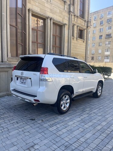 Toyota Land Cruiser Prado 2010, 230,000 km - 2.7 l - Bakı