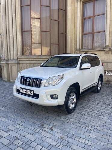 Toyota Land Cruiser Prado 2010, 230,000 km - 2.7 l - Bakı