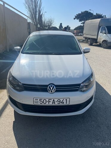 Volkswagen Polo 2013, 159,000 km - 1.6 l - Bakı