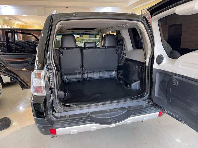 Mitsubishi Pajero 2009, 220,000 km - 3.0 l - Sumqayıt