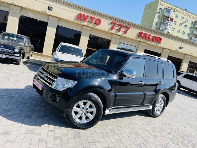 Mitsubishi Pajero 2009, 220,000 km - 3.0 l - Sumqayıt
