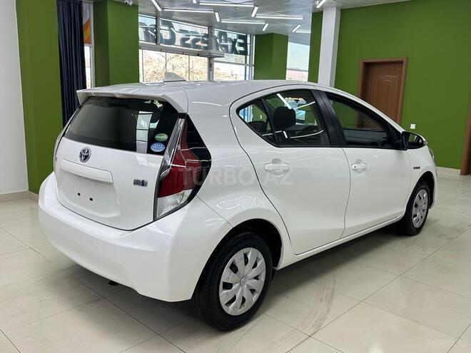 Toyota Aqua 2017, 89,000 km - 1.5 l - Bakı