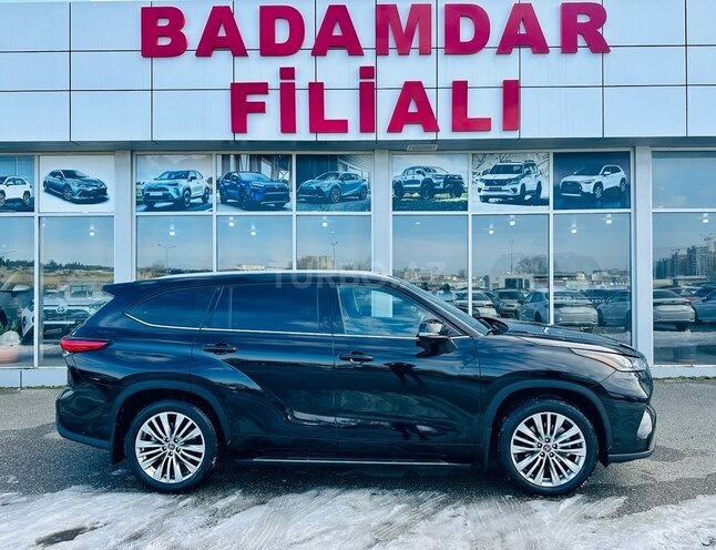 Toyota Highlander-6