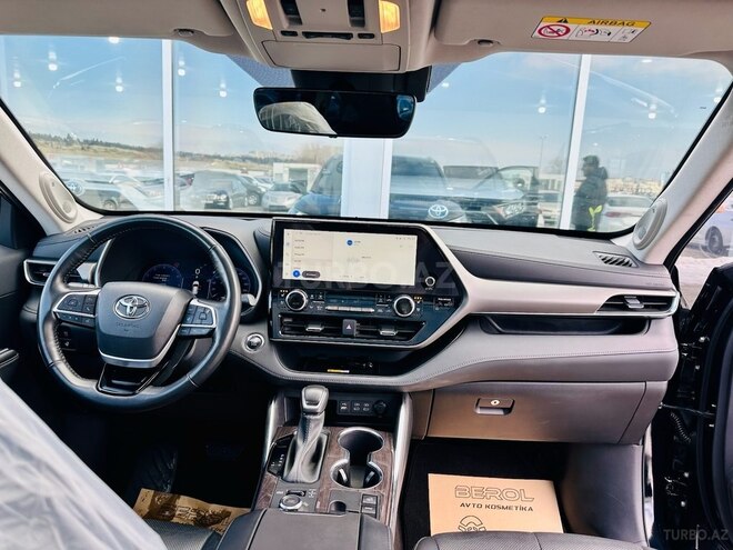 Toyota Highlander-15