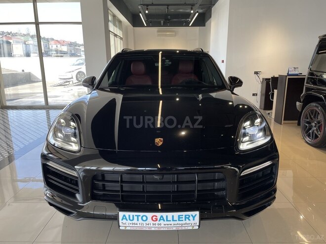 Porsche Cayenne E-Hybrid-1