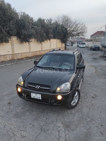 Hyundai Tucson 2004, 284,000 km - 2.0 l - Bakı