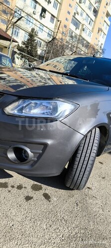 Saipa Saina-3