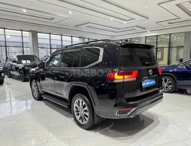 Toyota Land Cruiser 2022, 31,900 km - 3.5 л - Bakı