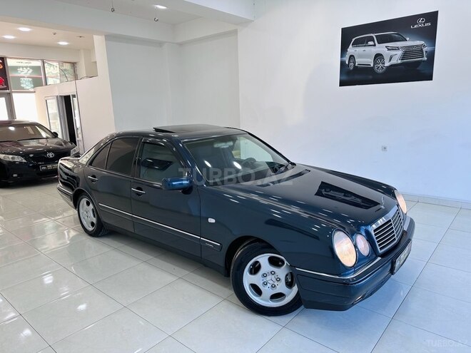 Mercedes E 240 1998, 216,000 km - 2.4 l - Sumqayıt