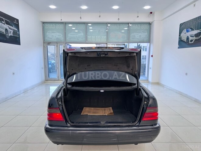 Mercedes E 240 1998, 216,000 km - 2.4 l - Sumqayıt