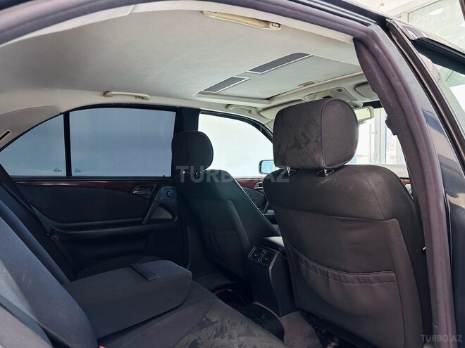 Mercedes E 240 1998, 216,000 km - 2.4 l - Sumqayıt