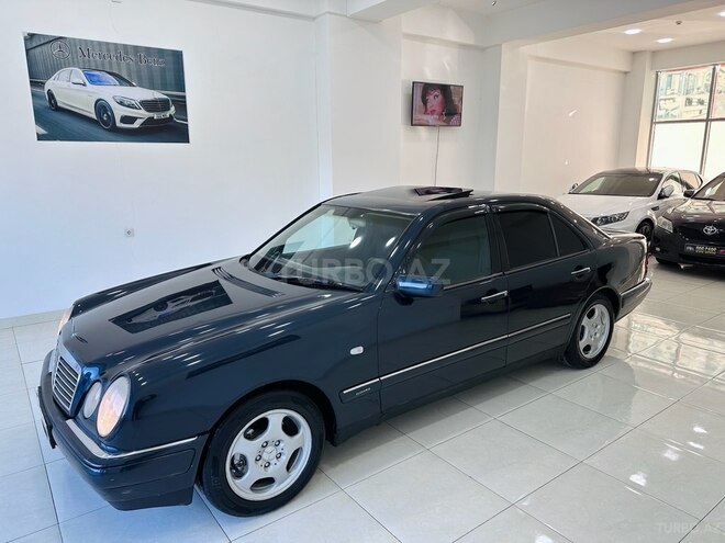 Mercedes E 240 1998, 216,000 km - 2.4 l - Sumqayıt