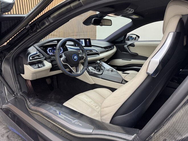 BMW i8 2014, 65,000 km - 1.5 l - Bakı