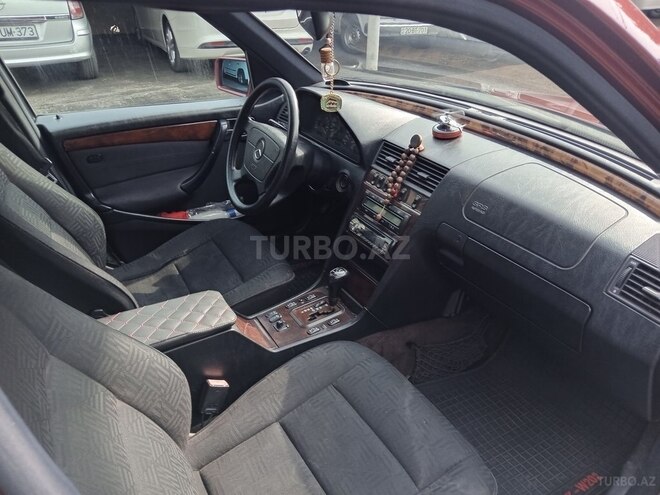 Mercedes C 180 1998, 293,000 km - 1.8 л - Gəncə