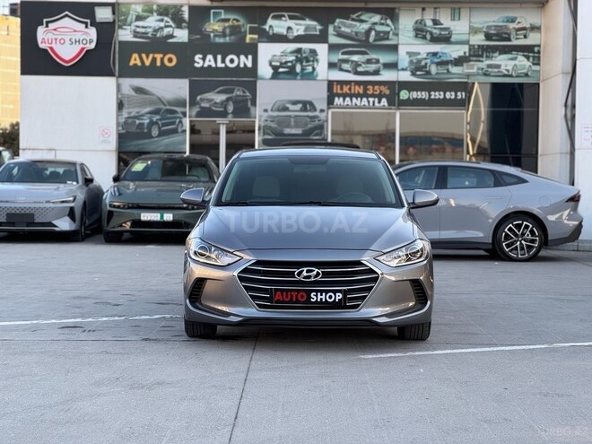 Hyundai Elantra 2018, 81,000 km - 2.0 l - Bakı