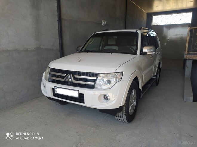 Mitsubishi Pajero 2007, 205,000 km - 3.0 l - Gəncə