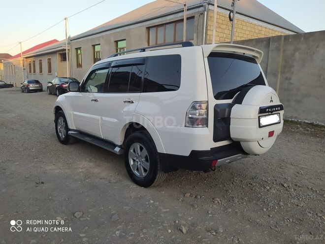 Mitsubishi Pajero 2007, 205,000 km - 3.0 l - Gəncə